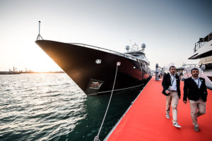 Cum afecteaza coronavirus (COVID-19) industria yachturilor