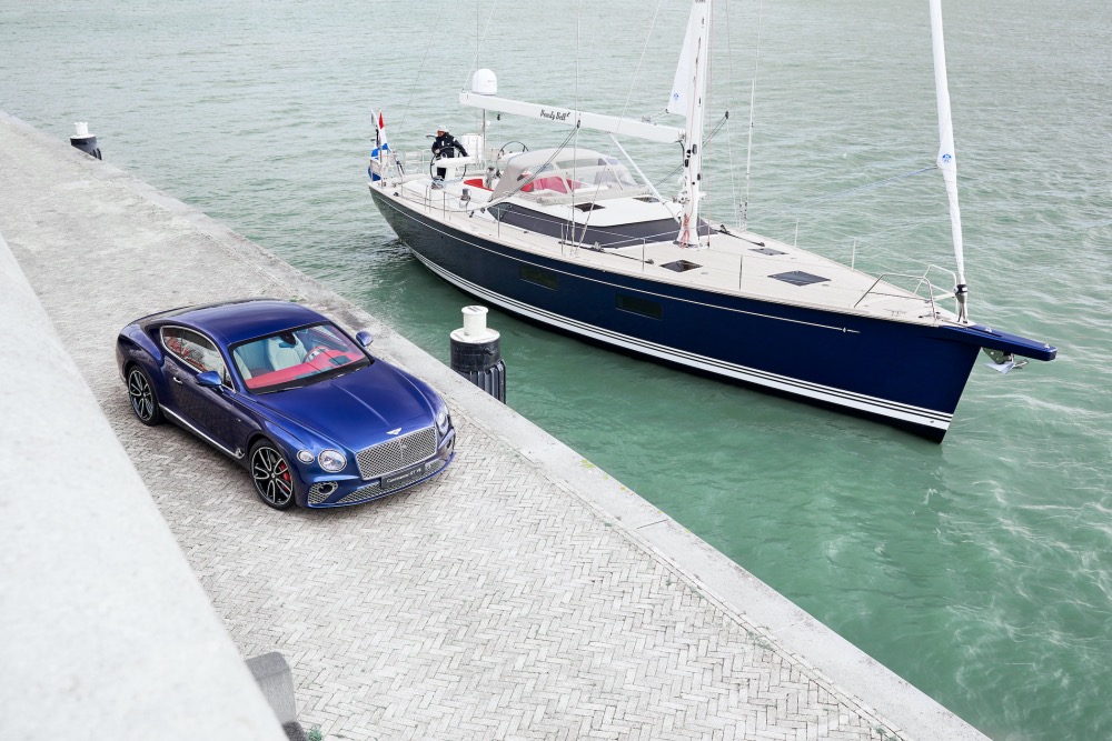 Bentley și Contest Yachts