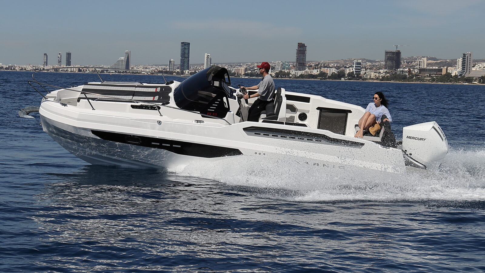 Karnic R8-S. Foto:Karnic