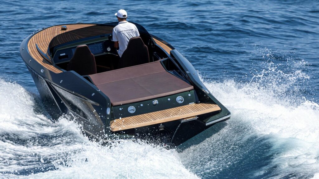 Frauscher x Porsche 850 Fantom