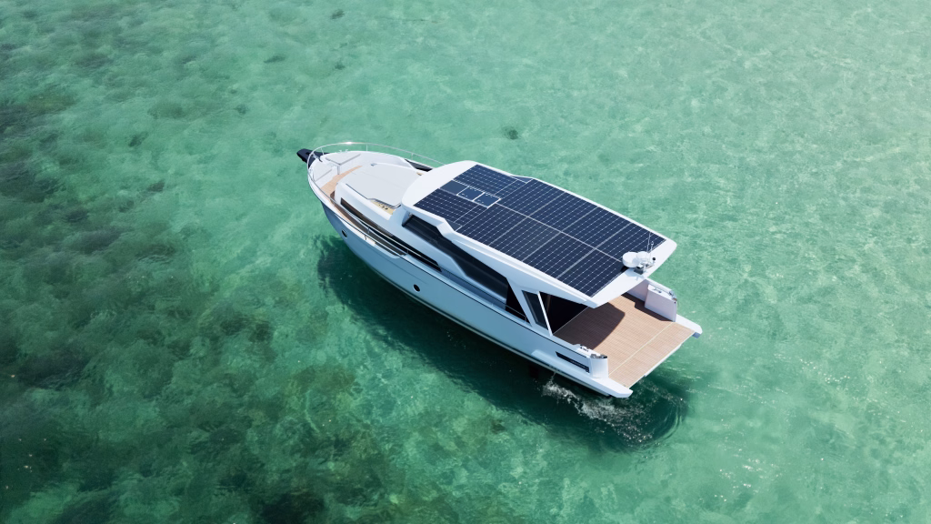 Greenline 42 Hybrid