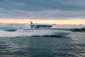Axopar 38 Cross Cabin
