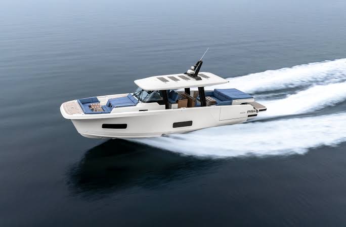 AIATA – WAYFINDER 50
